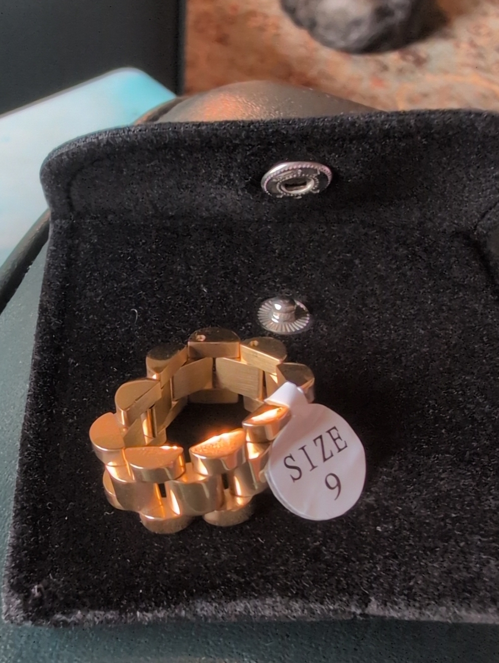 Plunder Goldtone Link Ring - Size 9